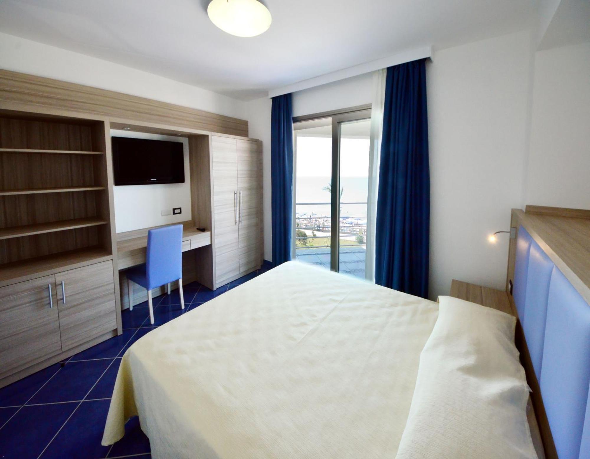 Suite Balcony Sea View
