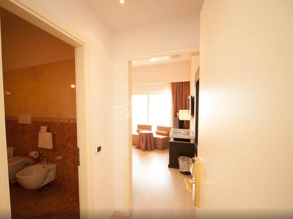 Camera Tripla Standard con Vista Mare