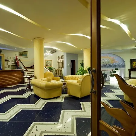 Hotel Riva Del Sole-3